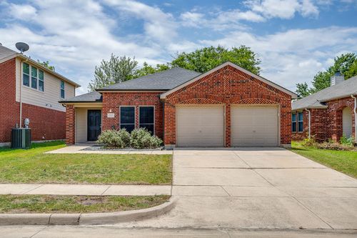 3532 Bandera Ranch Rd, Roanoke, TX, 76262-5869 | Card Image