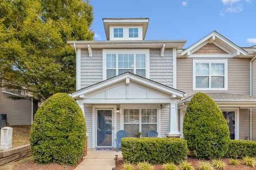 3323 Harpeth Springs Dr, Nashville, TN, 37221-2392 | Card Image