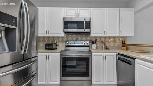 77663 Woodhaven Dr S, Palm Desert, CA, 92211-8194 | Card Image