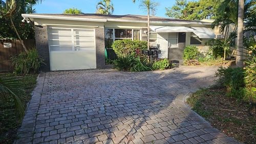 2-1829 Washington St, Hollywood, FL, 33020-6084 | Card Image