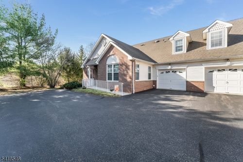 1 Joseph Dr, Flemington, NJ, 08822-5110 | Card Image
