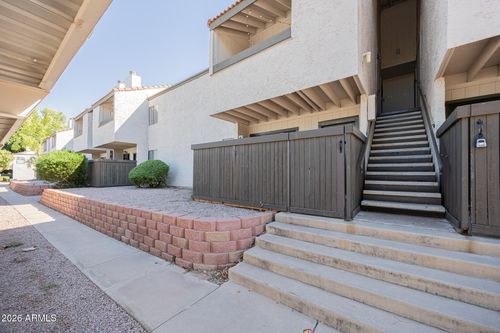 137-2938 N 61st Pl, Scottsdale, AZ, 85251-7028 | Card Image