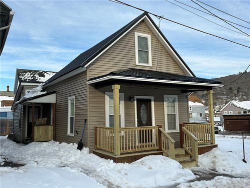 11 Leland Ave, Bradford, PA, 16701-2270 | Card Image