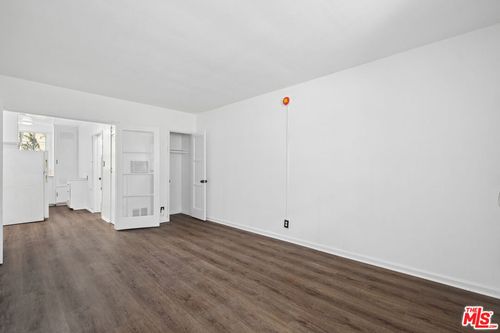 7-4010 Los Feliz Blvd Boulevard, Los Angeles, CA, 90027 | Card Image