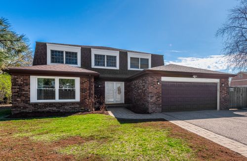 11 Birchwood Ave, Deerfield, IL, 60015-4708 | Card Image