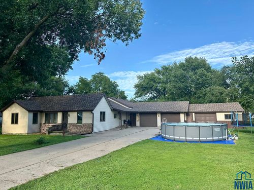 1313 4th St, Onawa, IA, 51040-1918 | Card Image