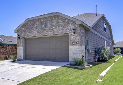 722 Kitty Hawk Rd, Georgetown, TX, 78633-2317 | Card Image