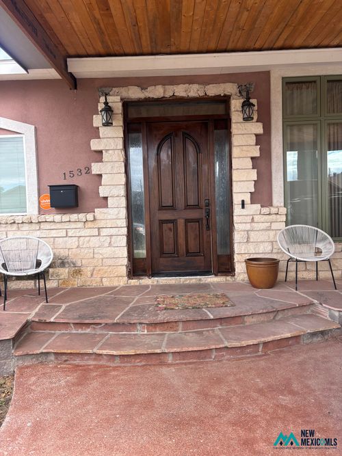 1532 N Denson Dr, Hobbs, NM, 88240-3611 | Card Image