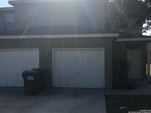 2-5710 Golf Hts, San Antonio, TX, 78244-2145 | Card Image