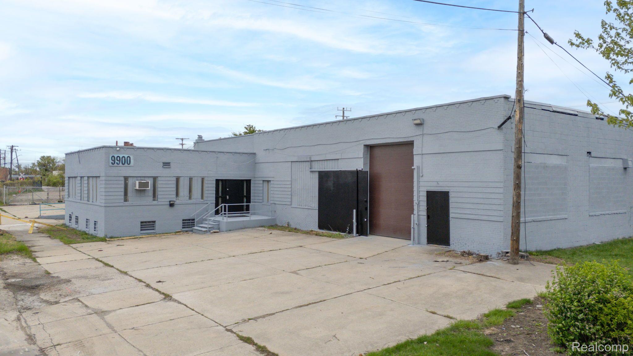 Commercial Sale in Detroit 5