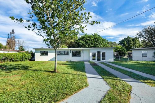 2028 Crystal Court S, LAKELAND, FL, 33801 | Card Image