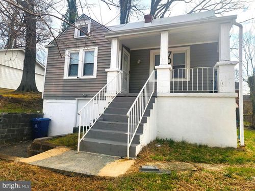 702 Capitol Heights Blvd, CAPITOL HEIGHTS, MD, 20743-2903 | Card Image