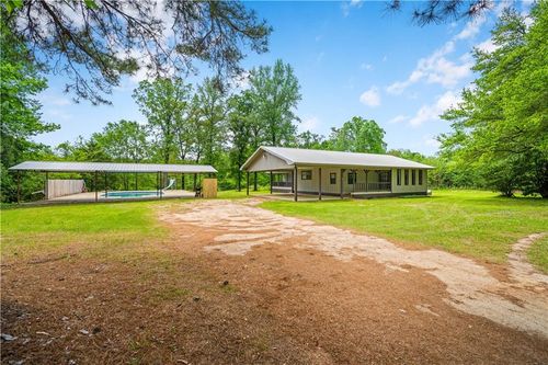 817 Hanger Rd, Trout, LA, 71371-1405 | Card Image