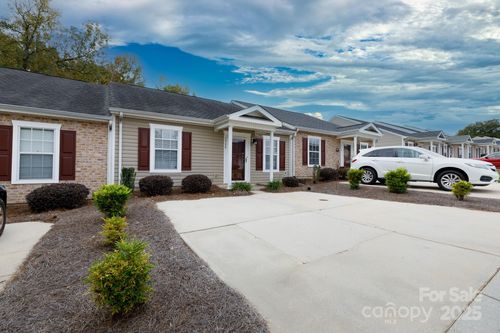 2068 Pin Oak Pl, Cramerton, NC, 28032-1539 | Card Image