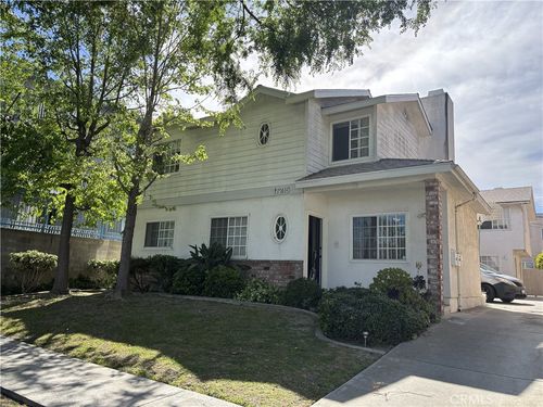 a-17215 Patronella Ave, Torrance, CA, 90503 | Card Image