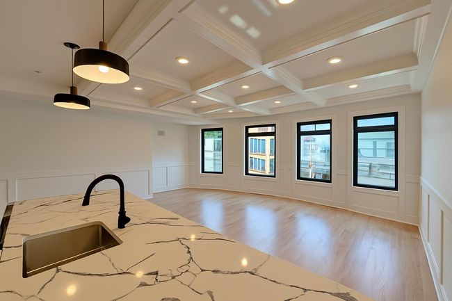 2 - 141 Sherman Ave, Condo with 3 bedrooms, 2 bathrooms and null parking in Jersey City NJ | Image 9