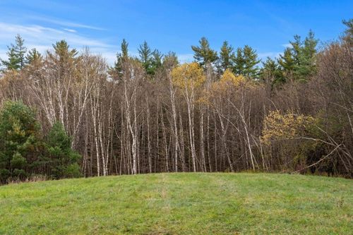 8a Stonegate Farm Rd, Temple, NH, 03084 | Card Image