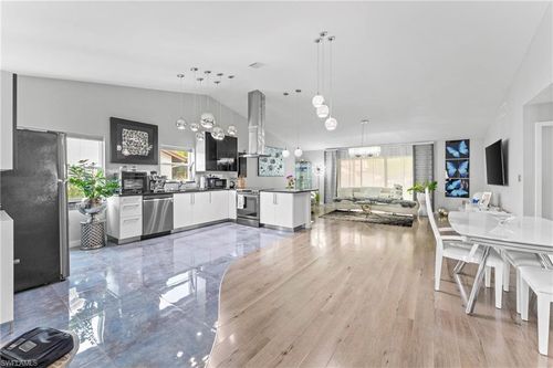 13119 Tall Pine Cir, FORT MYERS, FL, 33907-5939 | Card Image