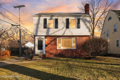 2550 Secor Rd, Toledo, OH, 43606-3179 | Card Image