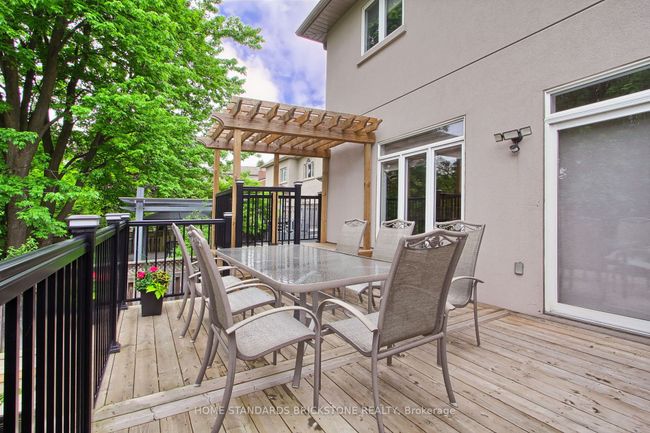 617 16th Ave, Home with 4 bedrooms, 5 bathrooms and 6 parking in Richmond Hill ON | Image 31