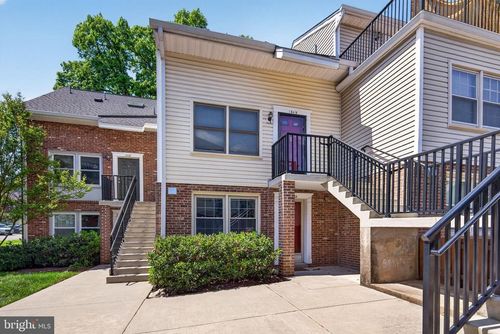 a-154 N Bedford St, ARLINGTON, VA, 22201-1136 | Card Image