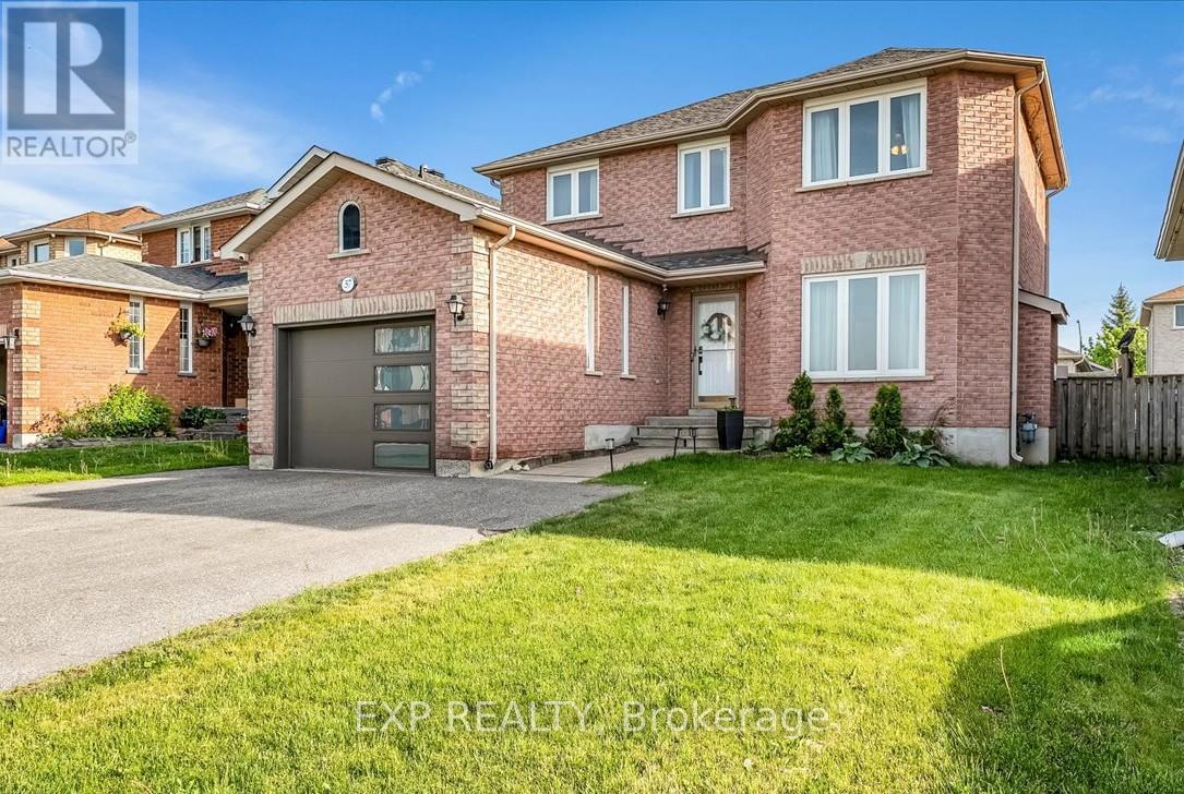 Residential in Barrie (Painswick South)