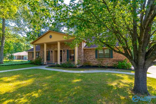 1023 Way Thru The Woods Sw, Decatur, AL, 35603-1283 | Card Image
