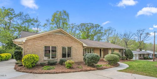 210 N Gurney St, Burlington, NC, 27215-4814 | Card Image