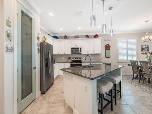 2557 Bella Vista Cir, Vero Beach, FL, 32966-7689 | Card Image