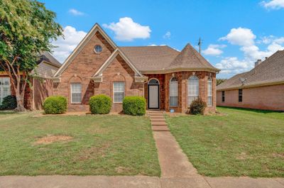 8784 Overcup Oaks Dr, House other with 3 bedrooms, 2 bathrooms and null parking in Memphis TN | Image 2