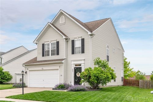 440 Mcdaniels Ln, Springboro, OH, 45066-8520 | Card Image
