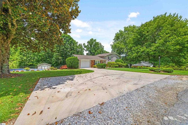 223 E Powers Dr, House other with 3 bedrooms, 3 bathrooms and 1 parking in Easley SC | Image 36