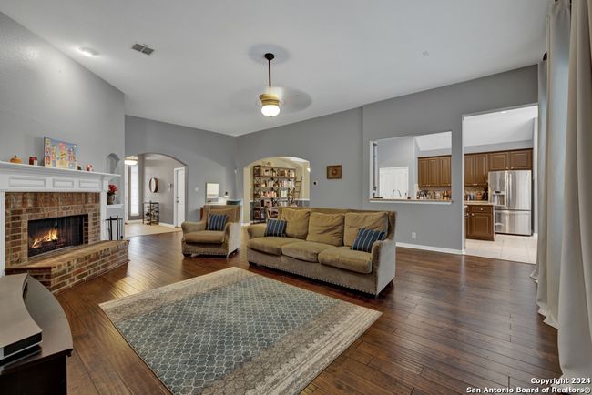 8511 Magdalena Run, House other with 3 bedrooms, 2 bathrooms and null parking in Helotes TX | Image 12