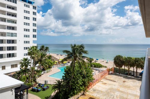 apt-309-4020 Galt Ocean Dr, Fort Lauderdale, FL, 33308-6525 | Card Image