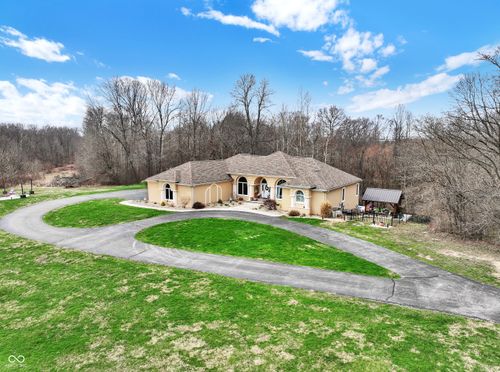 1570 Ballard Ln, Greencastle, IN, 46135-7596 | Card Image