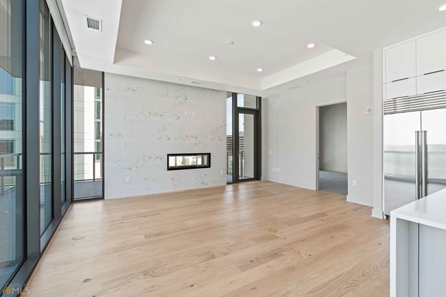 UNIT-1702 - 40 12 Th St Ne, Condo with 2 bedrooms, 3 bathrooms and 2 parking in Atlanta GA | Image 6