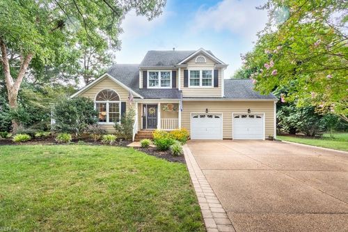 103 Clipper Creek Ct, Smithfield, VA, 23430-5637 | Card Image