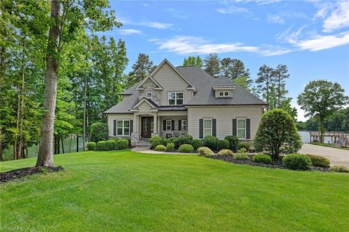 112 Nautilis Ct, Troutman, NC, 28166-7670 | Card Image