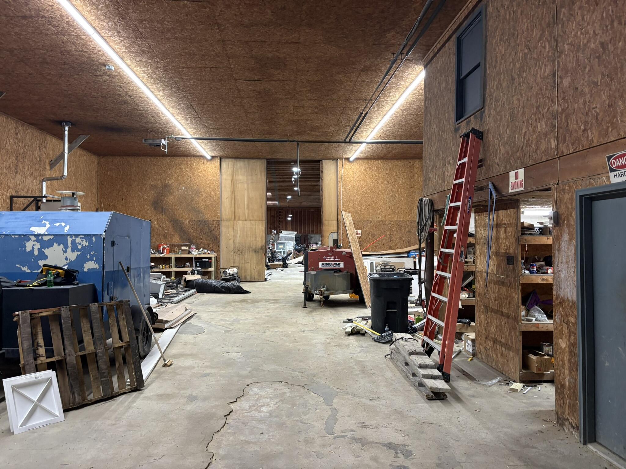 Commercial Sale in Hancock 3