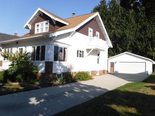 1910 27th Street, Two Rivers, WI, 54241 | Card Image