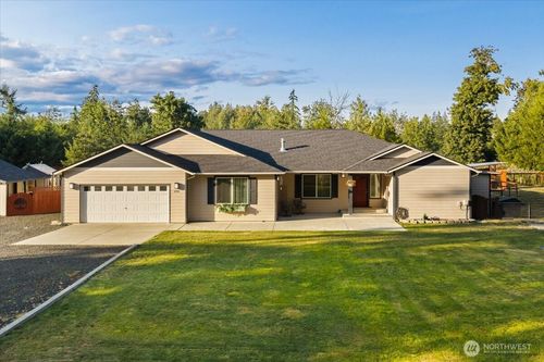 2701 Fishtrap Loop Ne, Olympia, WA, 98506-9609 | Card Image
