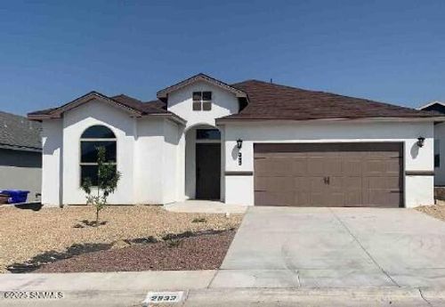 2933 Chance Rd, Las Cruces, NM, 88012-0834 | Card Image