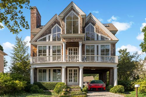 2 Sachem Rd, Branford, CT, 06405-5717 | Card Image