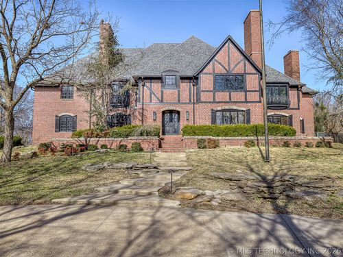 19019 Woodmere St, Owasso, OK, 74055-7732 | Card Image