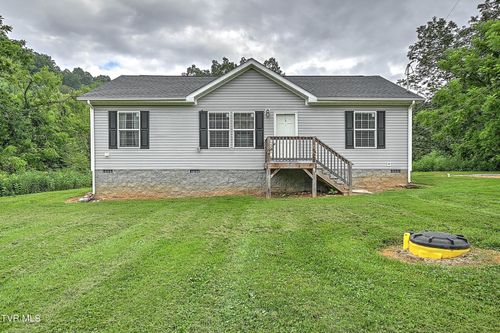 19009 Rich Valley Rd, Abingdon, VA, 24210-1739 | Card Image