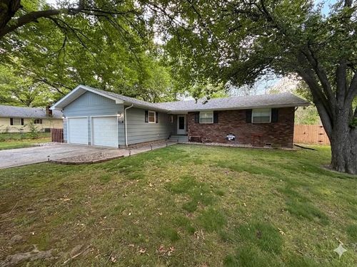 505 E 25th St, Pittsburg, KS, 66762-2723 | Card Image