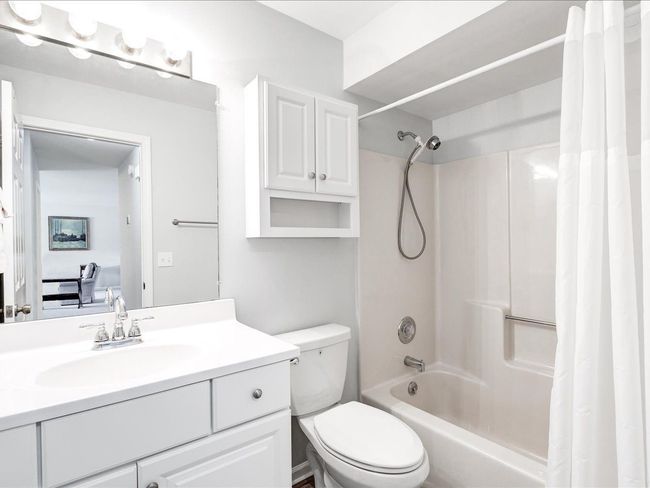 3855 Butternut Ct, Condo with 2 bedrooms, 2 bathrooms and null parking in Port Huron MI | Image 20