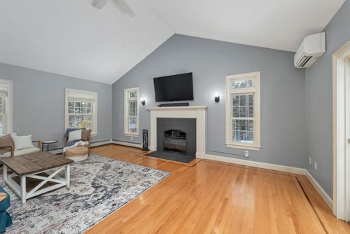 37 Allen Rd, Bow, NH, 03304-5006 | Card Image