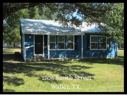 1706 Smith St, Waller, TX, 77484-8528 | Card Image