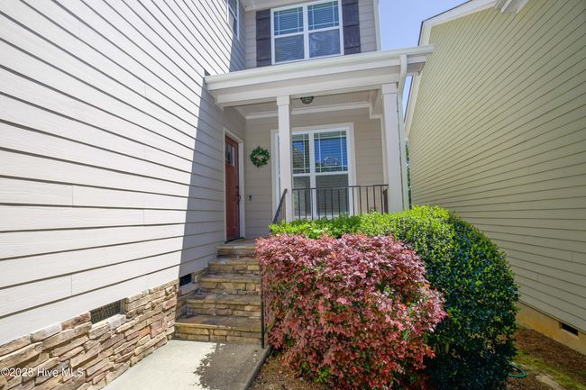 1471 Micahs Way N, House other with 3 bedrooms, 3 bathrooms and 2 parking in Spring Lake NC | Image 4